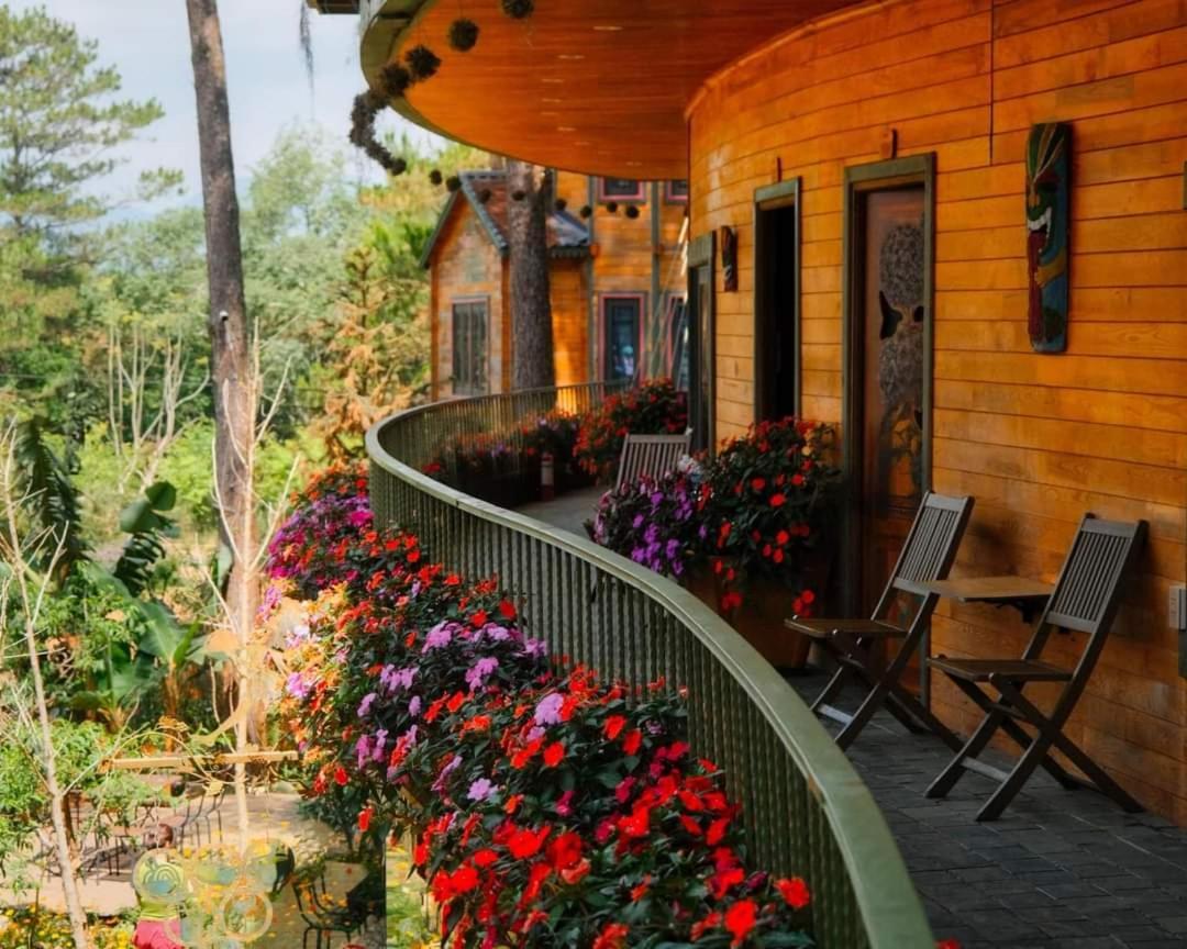 Rosie Garden Mang Den Hotel Kon Von Kla Luaran gambar