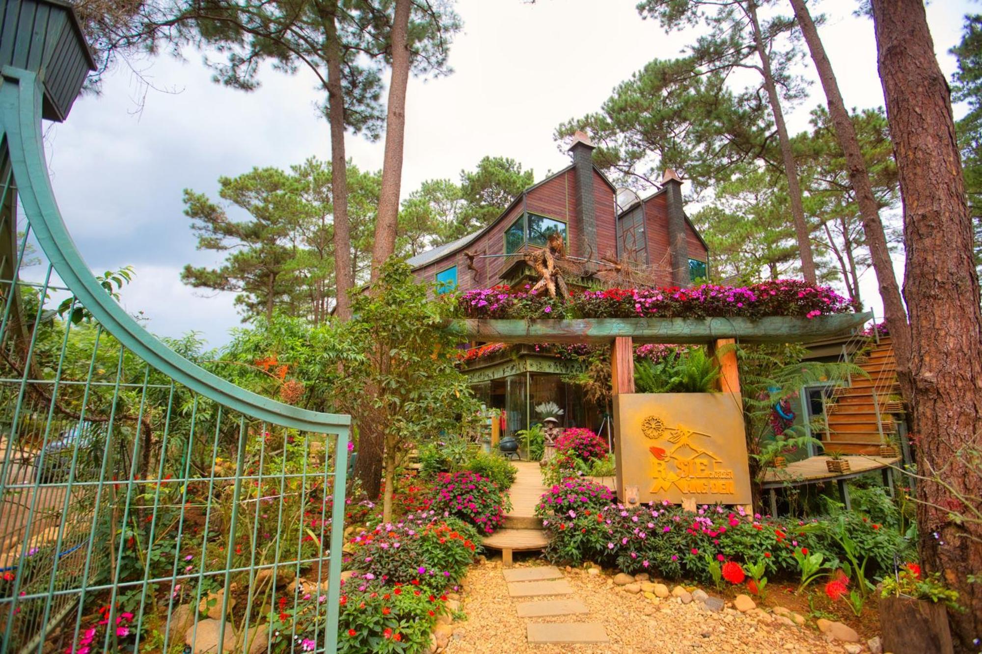 Rosie Garden Mang Den Hotel Kon Von Kla Luaran gambar